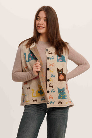 Nine Lives Knit Vest – Retro Cat Pattern Sleeveless Cardigan